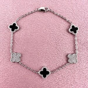 925 Solid Sterling Silver Luxury Black Onyx Clover Bracelet